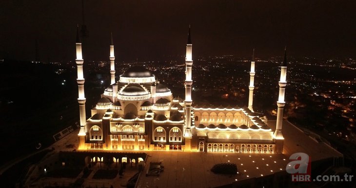 Үш әтеш бір мезгілде есекке